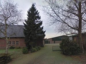 Foto caravanstalling buiten